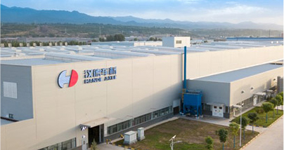 ���³���