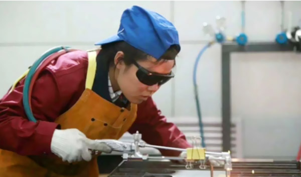 ������ƶΪƶ��ѧ�ӵ�ȼϣ��֮��